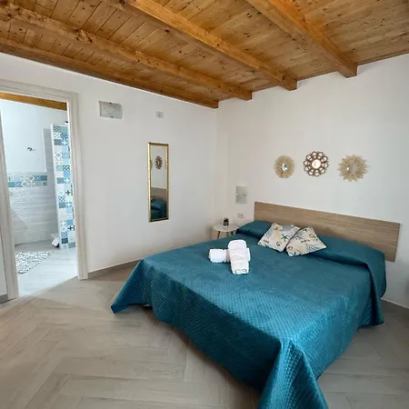 Ninfa Apartment